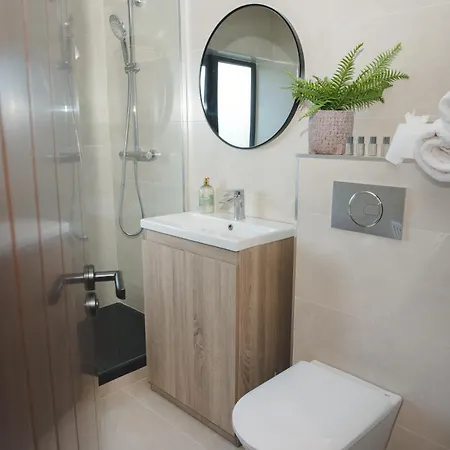 Apartament The Village *
