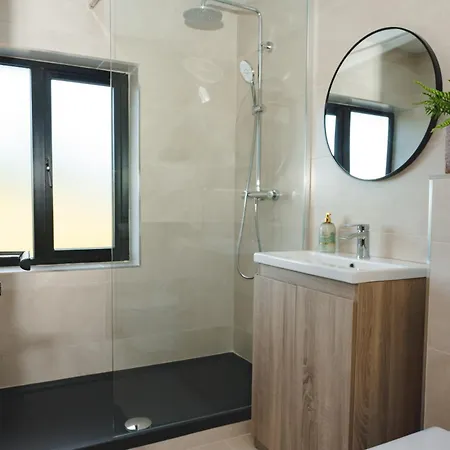 The Village 아파트 *